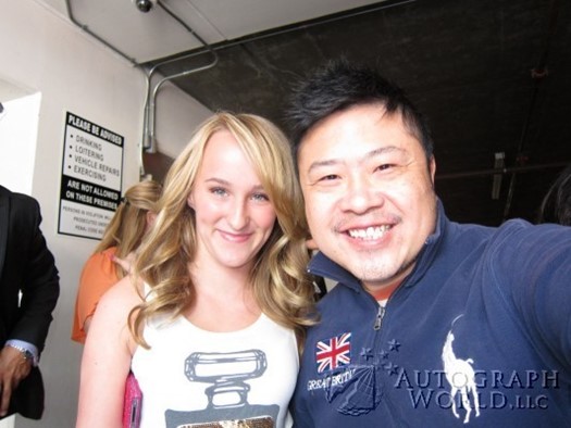 Camryn Magness autograph