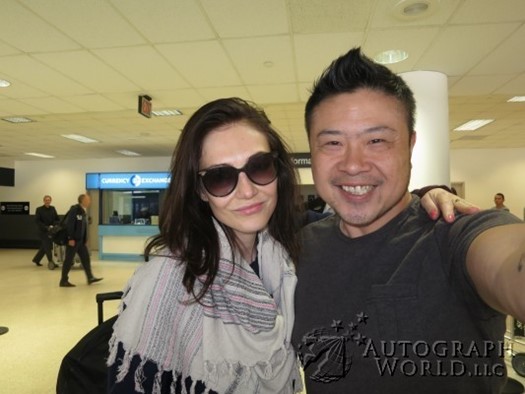 Carice van Houten autograph