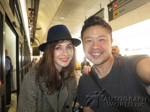 Carice van Houten autograph