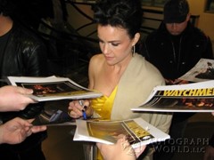 signing photo