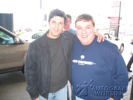 Carlos Bernard autograph