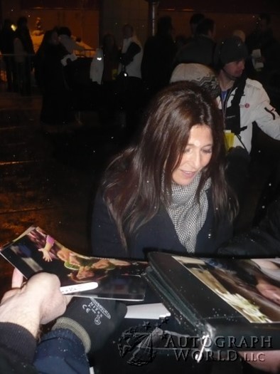 Catherine Keener autograph