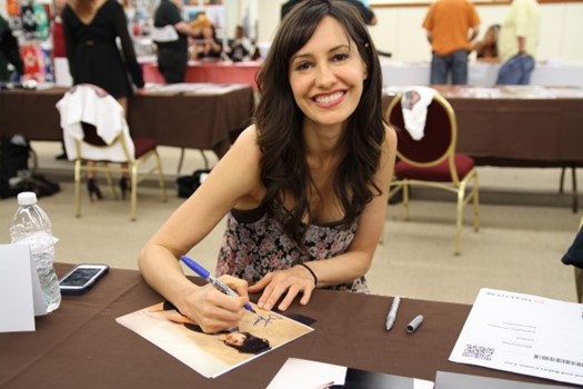 Charlene Amoia autograph
