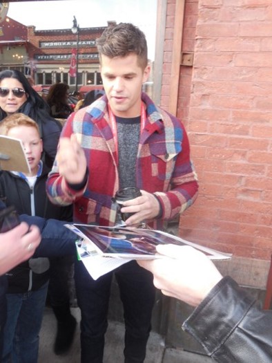 Charlie Carver autograph