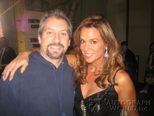 Chase Masterson autograph