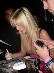 signing photo