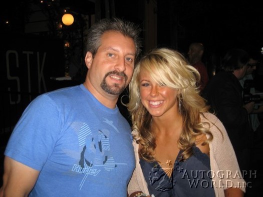 Chelsie Hightower autograph