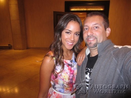 Chloe Bennet autograph