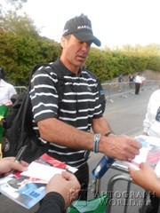 signing photo
