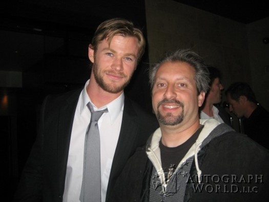 Chris Hemsworth autograph
