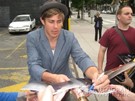Chris Lowell signing proof