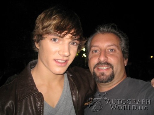 Chris Massoglia autograph