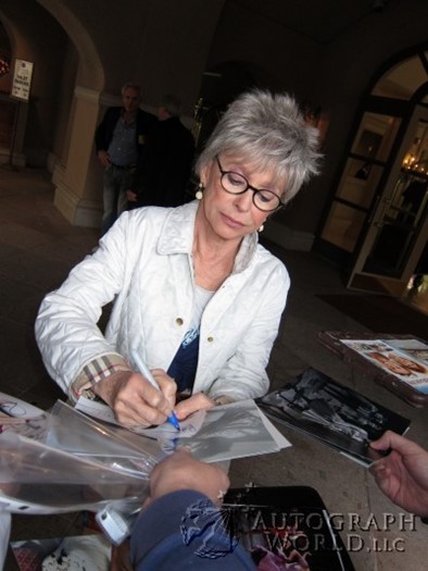 Chris Moreno autograph