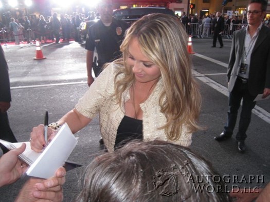 Christine Taylor autograph