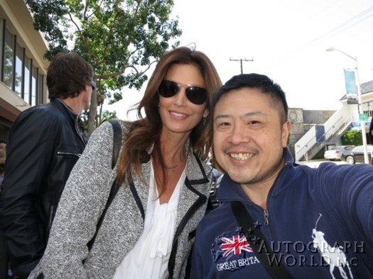 Cindy Crawford autograph