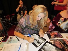 signing photo