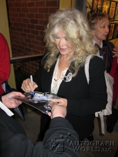 Connie Stevens autograph