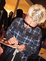 signing photo
