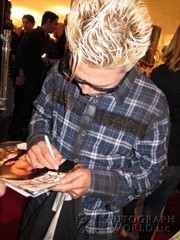 signing photo