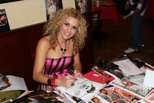 Corinna Harney autograph