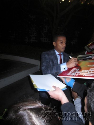 Cory Hardrict autograph