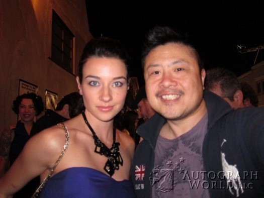 Courtney Palm autograph