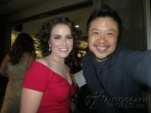 Crista Flanagan autograph