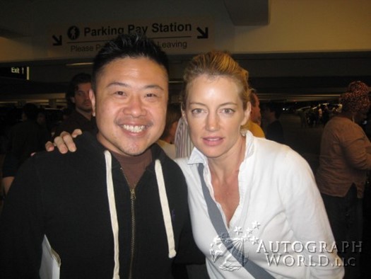 Cynthia Watros autograph