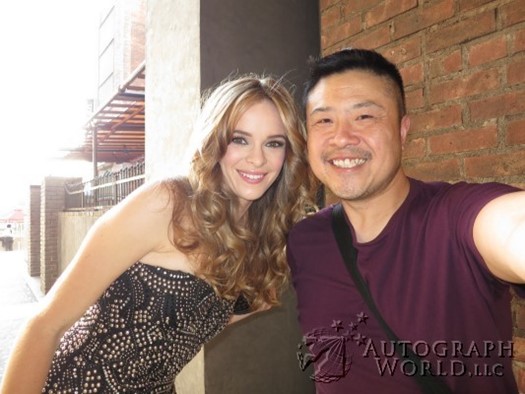 Danielle Panabaker autograph