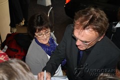 signing photo