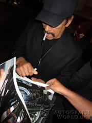 signing photo