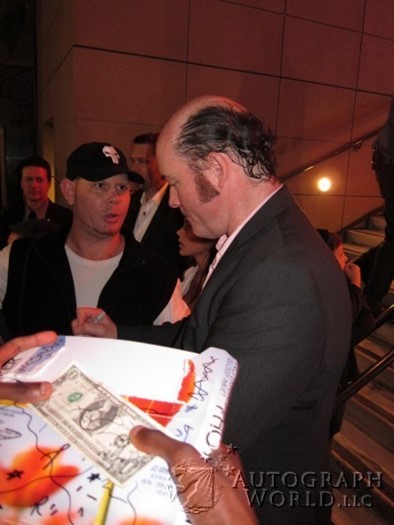 Dave Koechner autograph