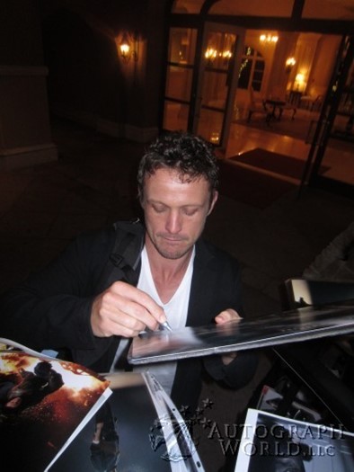 David Lyons autograph