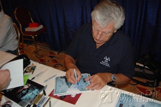 Dave Prowse autograph