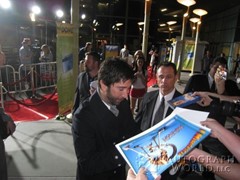 signing photo