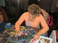 signing photo
