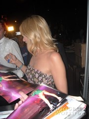 signing photo