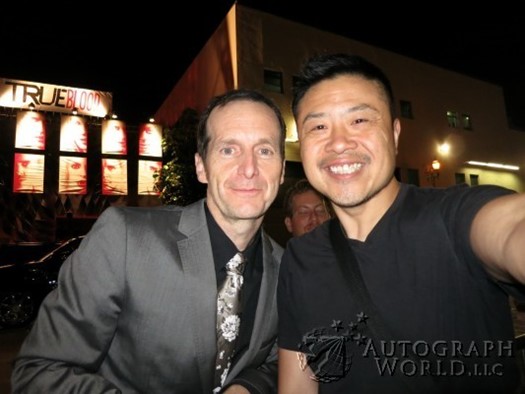 Denis O'Hare autograph