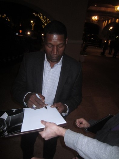 Dennis Haysbert autograph