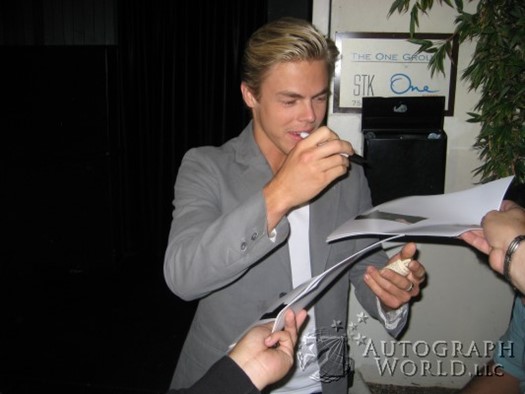 Derek Hough autograph