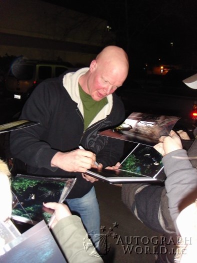 Derek Mears autograph