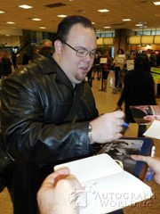 signing photo