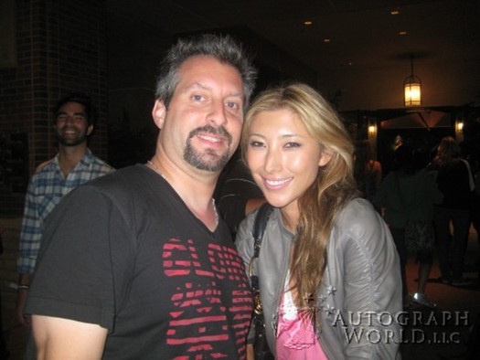 Dichen Lachman autograph