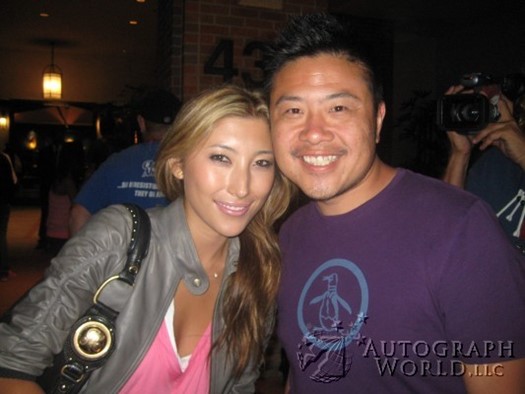 Dichen Lachman autograph
