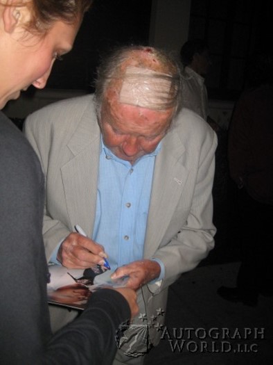 Dick Van Patten autograph