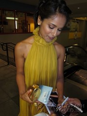 signing photo