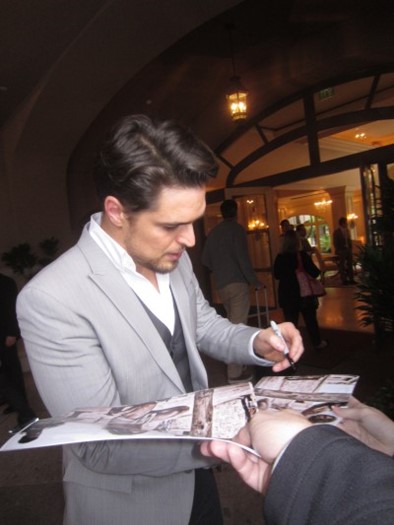 Diogo Morgado autograph