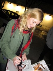 signing photo