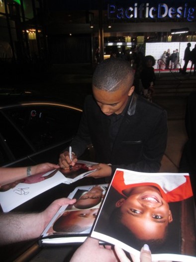 Donis Leonard autograph