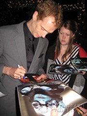 signing photo